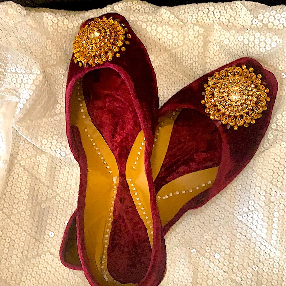 Dark Red Velvet Jhutti, Indian traditional Shoes